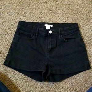 H&M black short